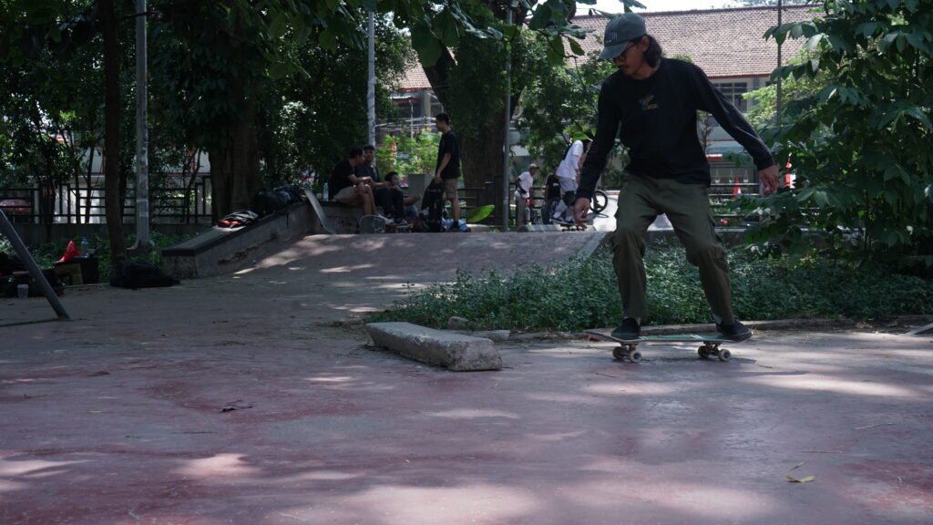 Asiknya Main Skater